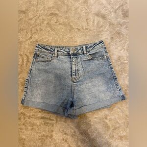Vanilla Star Light Blue Rolled Hem Denim Shorts